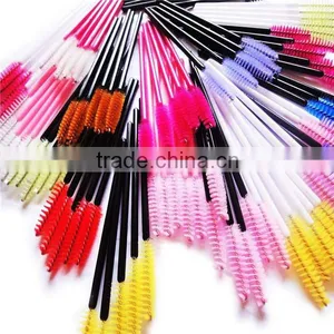 Disposable Curved Mascara Brush, 50 Pack thumbnail-2