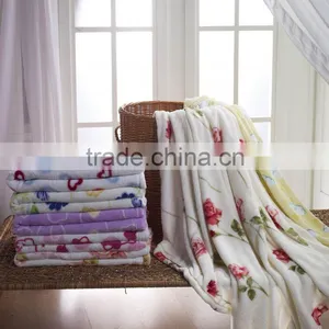 Coral Printed 200gsm Super Soft Blanket thumbnail-1