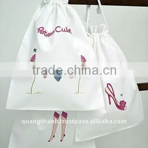 Embroidery Lingerie Bag thumbnail-1