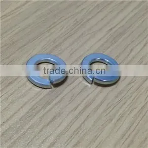 Zinc Plated Split Lock Washer thumbnail-2