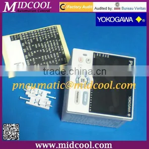 Digital Indicating Controller UTAdvanced UT35A-L for Incubator thumbnail-1