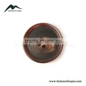 Round Natural Horn Buttons thumbnail-1