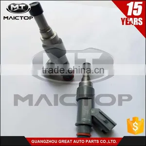 Durable Auto Diesel Engine Parts Fuel Injector Nozzle for Toyota Hilux Hiace 23250-75100 thumbnail-1