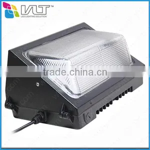 Risen RCM Aluminum Housing Black LED Wall Pack Light thumbnail-1