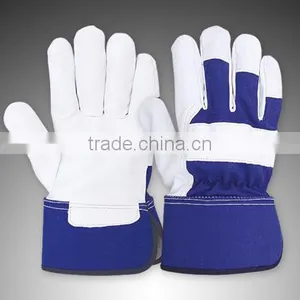 Rugged Work Gloves thumbnail-2