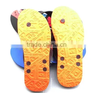 Good Quality Cheap Wholesale Flip Flops China thumbnail-3