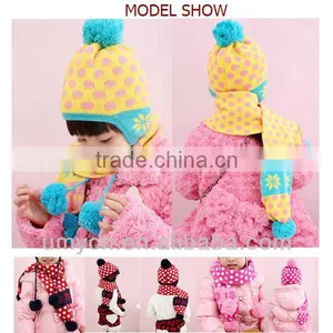 Cute Christmas Children Girls Jacquard Scarf Hat Set thumbnail-1