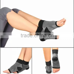 YXS75- High Quality Plantar Fasciitis Socks Compression Foot Sleeve thumbnail-1