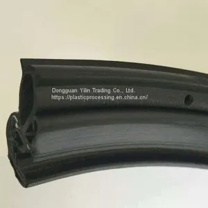 Manufacturer Customized Sealing Strip for Vehicle Doors and Windows thumbnail-4