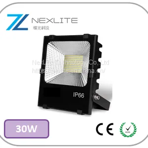 Reflectores Led Solar CE RoHS 110lm/w 30w Reflectores Led Sodimac thumbnail-1