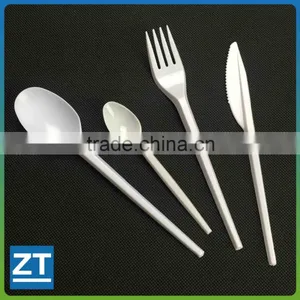 Full Length Heavy Weight White Plastic Cutlery Quality Choice thumbnail-1