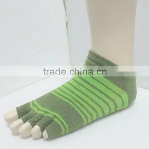 Ladies Open Toe Non-slip Cotton Yoga Socks thumbnail-3