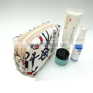 Promotional Canvas Cosmetic Travel Bag Made in Guangzhou China thumbnail-3