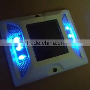 Flashing 3M Cat Eye Aluminum LED Solar Crosswalk Reflector thumbnail-5