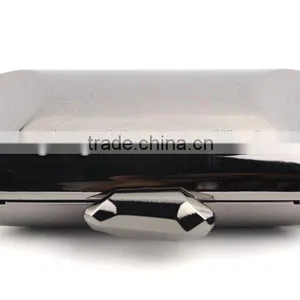 Women's Fashion Bag Unique Design Silver Metal Clutch Bag thumbnail-2