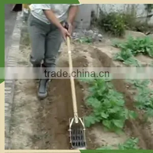 Simple Structure Hand Rotary Cultivator With Light Weight for Garden Weeding thumbnail-3