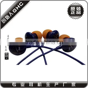 Blister Package Earphone With Embossed Logo for Gift thumbnail-4