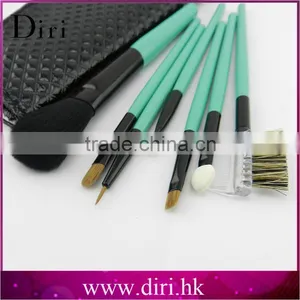 New Design Low Price Makeup Brushes thumbnail-1