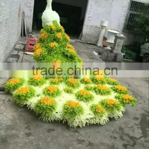 High Color Fastness New Design Animal Factory UV Proof Grass Peacock Topiary thumbnail-1