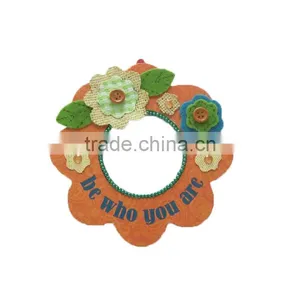 Beautiful Flower Wreath 7''x1/2''x7'' be Who You Are Printing Shadow Women Sex Wooden Photo Frame thumbnail-1