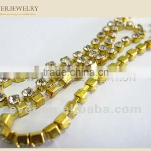 Cystal Rhinestone Chain thumbnail-1