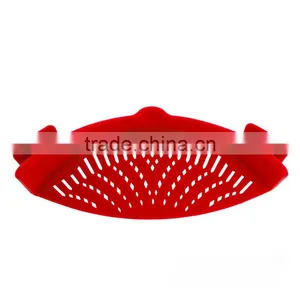 Clip-on Silicone Strainer for Draining Food While Cooking Snap Pan Strainer thumbnail-3