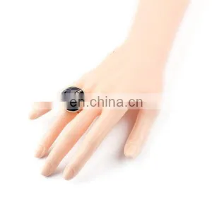 Stylish Black Acrylic Diamond Sparkling Knuckle Ring thumbnail-2
