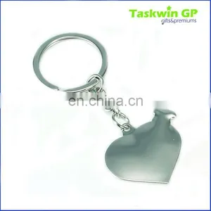 Newest Custom Design Zinc Alloy Making Rhinestones Metal Keychain in Luxury Style thumbnail-6