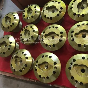 Original Metso Cone Crusher Spare Parts Hp100 Hp200 Hp300 Locking Bolt Nordberg Replacement Parts thumbnail-3