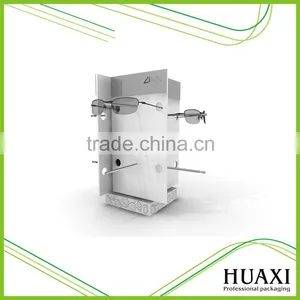High Quality Rotating Acrylic Sunglasses Display Stand thumbnail-1