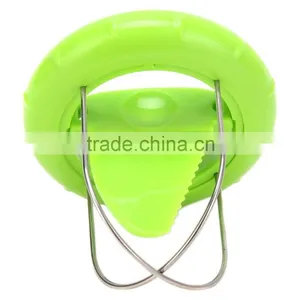 Household Multifunctional Kitchen Mini Food Kiwi Fruit Slicer Kiwi Knives thumbnail-5