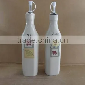 New Design White Glazing Ceramic Oil and Vinegar Bottle for Sales thumbnail-1