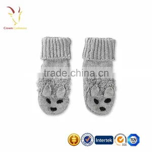 Cute Knitted Wool Baby Booties thumbnail-1