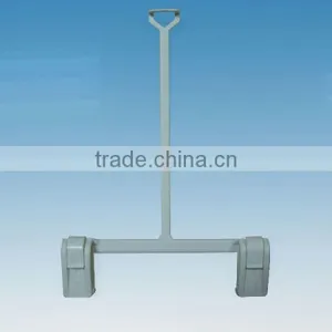 Clip Hanger for Children Apparel thumbnail-1
