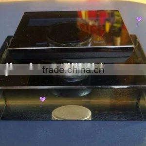 Wholesale High Quality Crystal Perfume Bottles for Car Decoration thumbnail-1