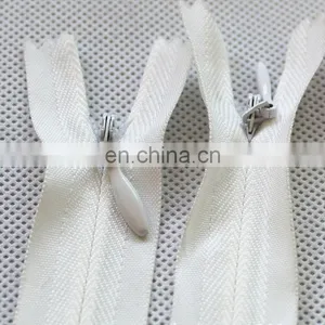 Long Chain Invisible Zipper Resin Zipper Rolls Factory for Garment Production thumbnail-4