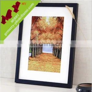 Made in China Colorful Lovely Large Size Photo Frame thumbnail-1
