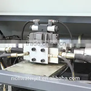 High Pressure Pump for Waterjet Cutting Machine Quality Choice thumbnail-4