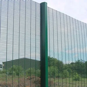 2025 New Style Hot Dip Galvanized Black Coated Wire Fence Stainless Steel Wire Mesh Panels 1 2 X 1 Welded Wire thumbnail-2