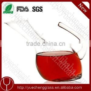 Red Glass Wine Portable Wine Decanter thumbnail-1