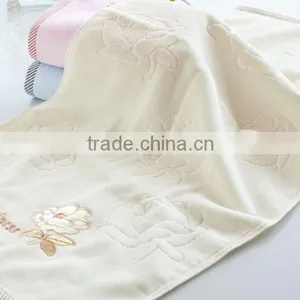 100% Cotton Jacquard Towel thumbnail-3