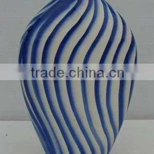 Ceramic Vase thumbnail-1