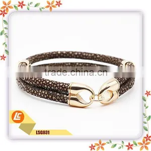 Women Best Gift Grey Genuine Leather Stingray Bracelet With Rose Gold Clasp Hot Sale thumbnail-4