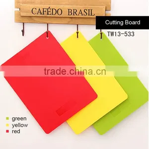 Plastic Scale Cutting Board thumbnail-1