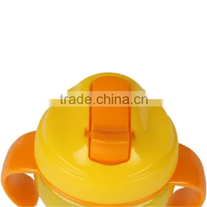 Colorful Cute Designed Plastic Baby Drinking Bottle With Handle Sippy Cup With Straw thumbnail-3