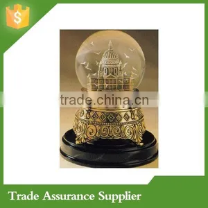 2015 New on China Resin Arts & Crafts Resin Snowglobe thumbnail-4
