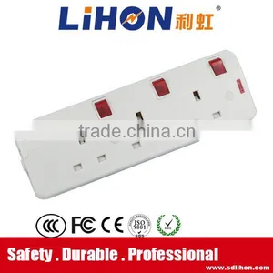 2500w ABS Shell 4 Way British Extension Socket thumbnail-4