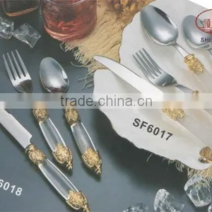 Attractive Cutlery With Plastic Handle thumbnail-1