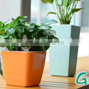 2014 New Square Self Watering Plastic Flower Pot thumbnail-2