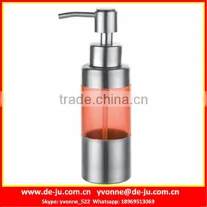 Mini Shampoo Bottle thumbnail-1